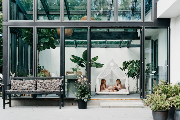 Creamhaus Inua Play Room – Non-Toxic Padded Playpen & Floor Bed (Foam Bumper Walls, Washable Cover)