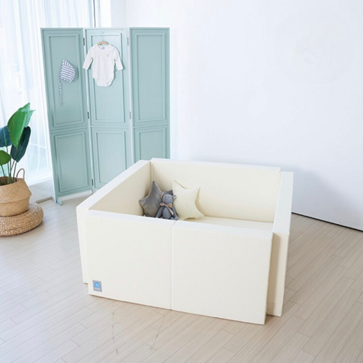 “Free Bumper” 2-in-1 Play Mat & Bumper Bed – Convertible Non-Toxic Foam Play Pen