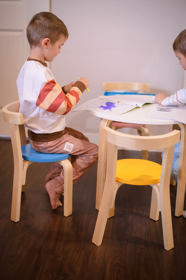 Desk & Chairs Set