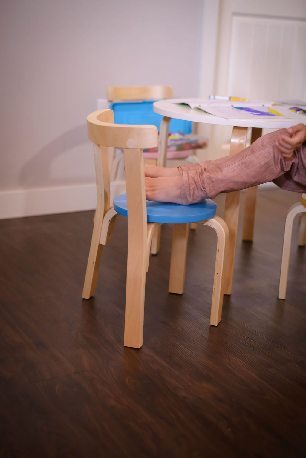 Desk & Chairs Set