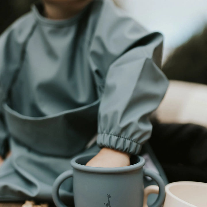 Long-sleeved bib with front pocket