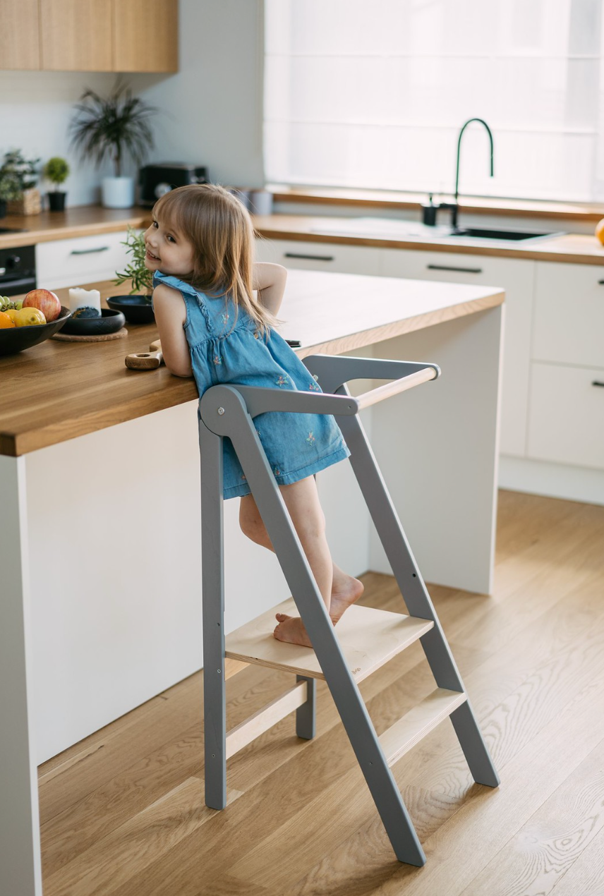 Foldabel Kitchen Helper / Learning Tower - Ultra Slim